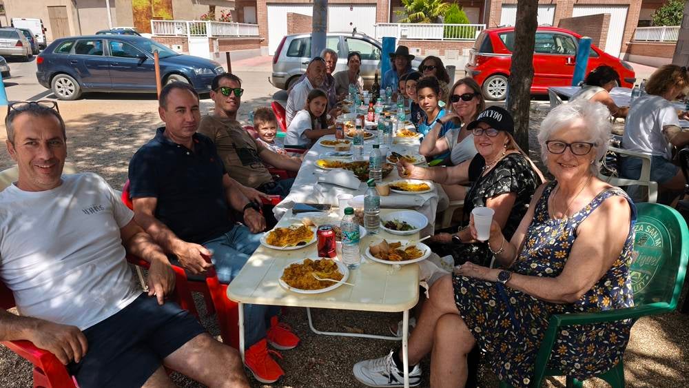 Una paella con sabor a compañía en Huerta