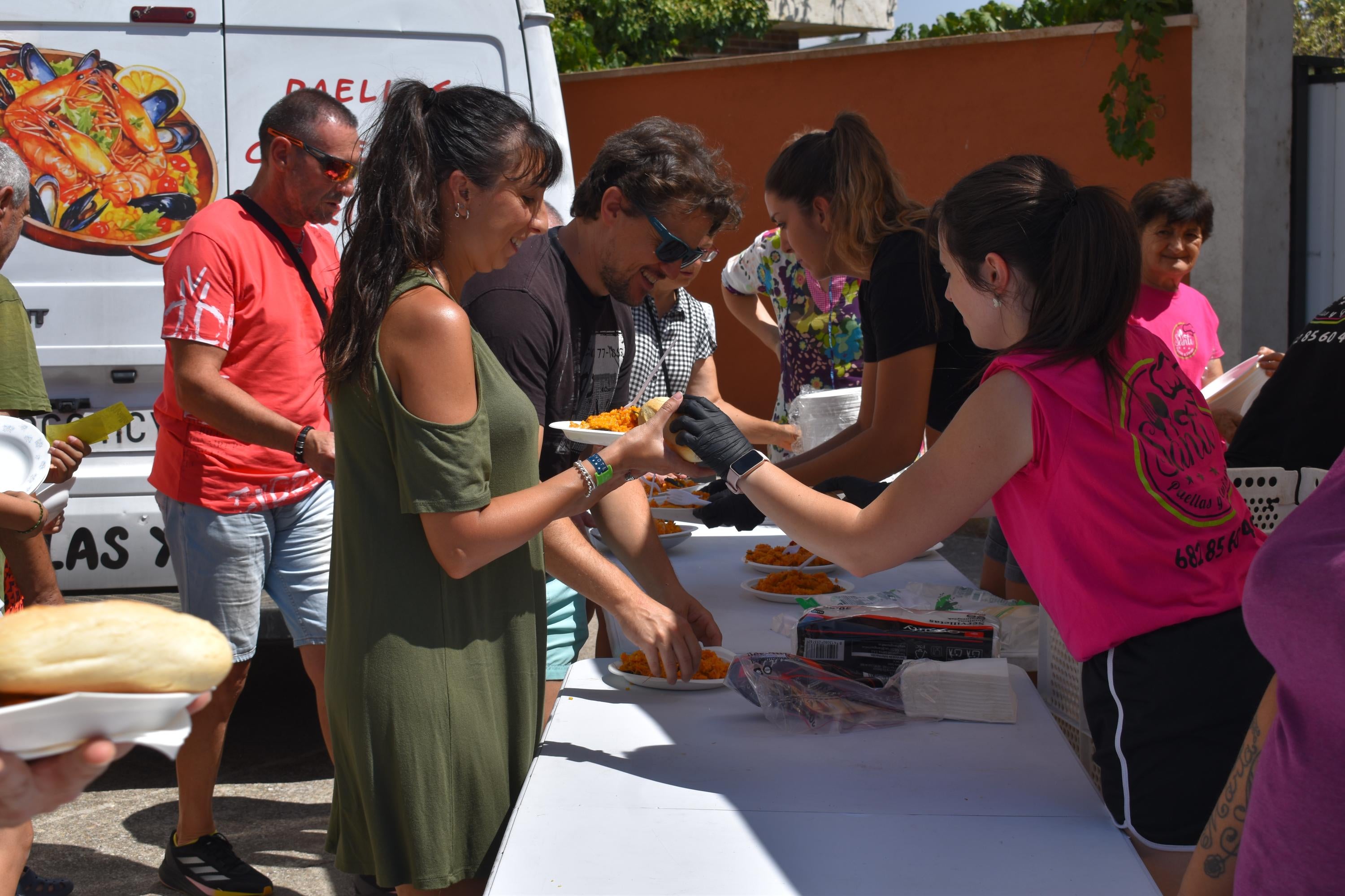 Villagonzalo de Tormes dice adiós a sus fiestas a la sombra de los árboles