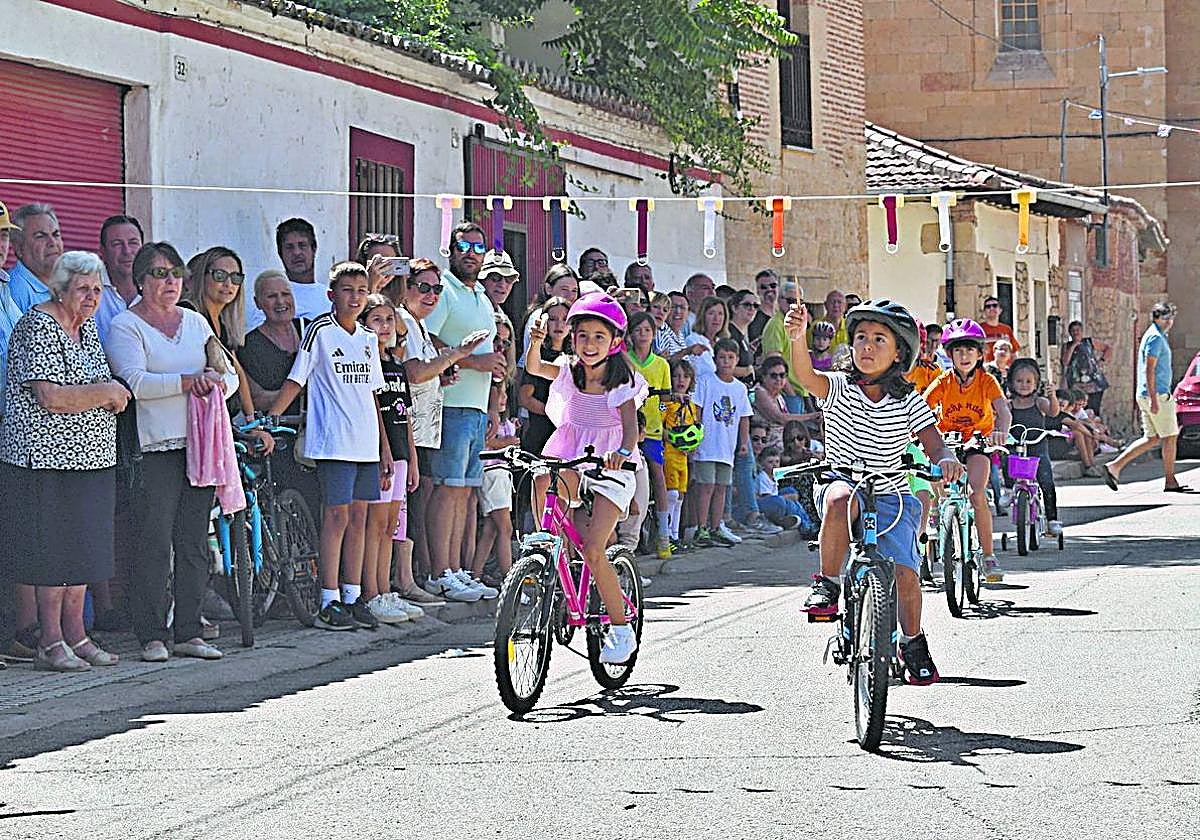 La tradicional carrera de cintas tendrá lugar la jornada del domingo.