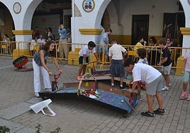 Los juegos con material reciclado son un gran reclamo