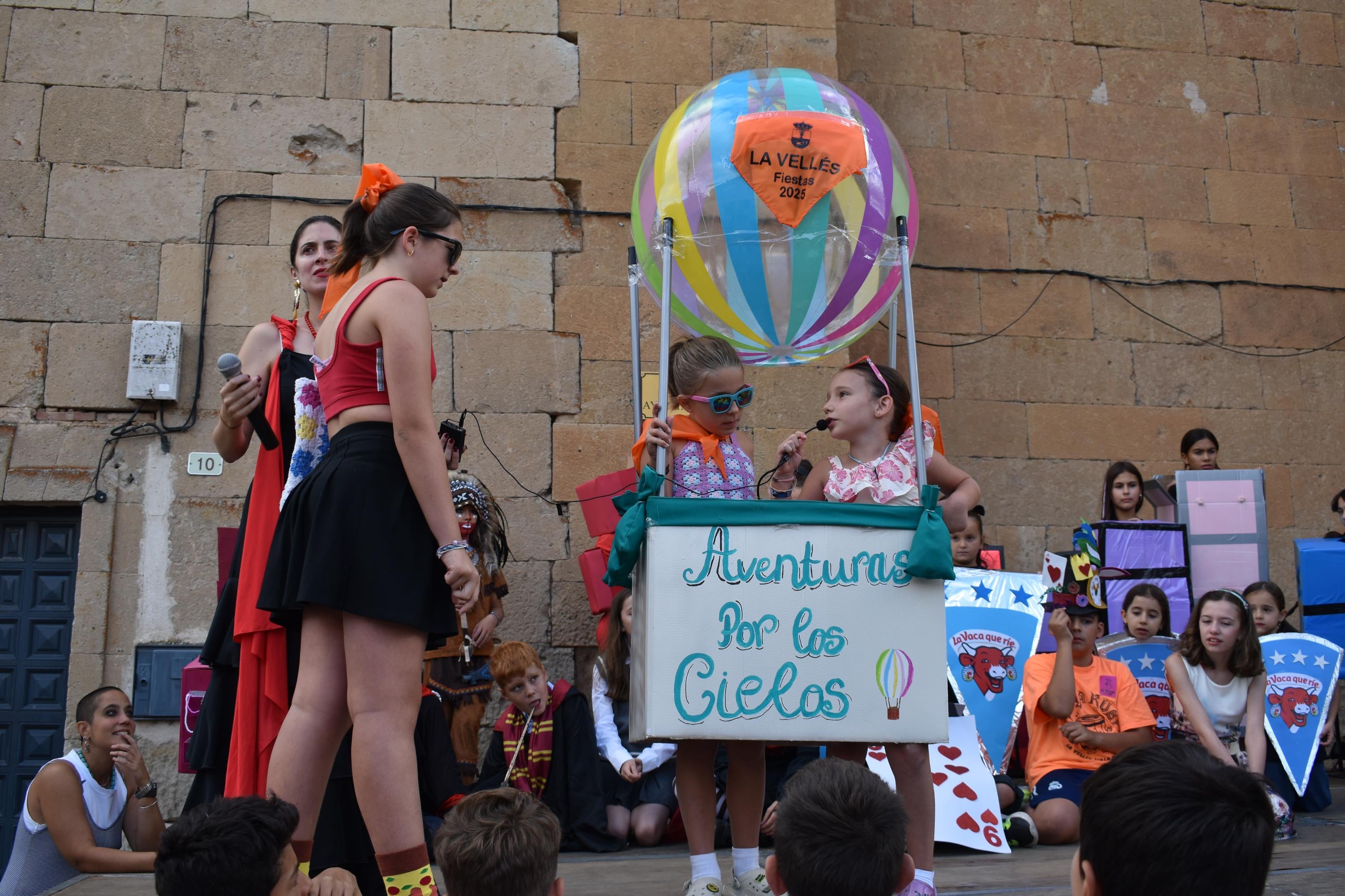 Color, originalidad y mucha diversión en La Vellés