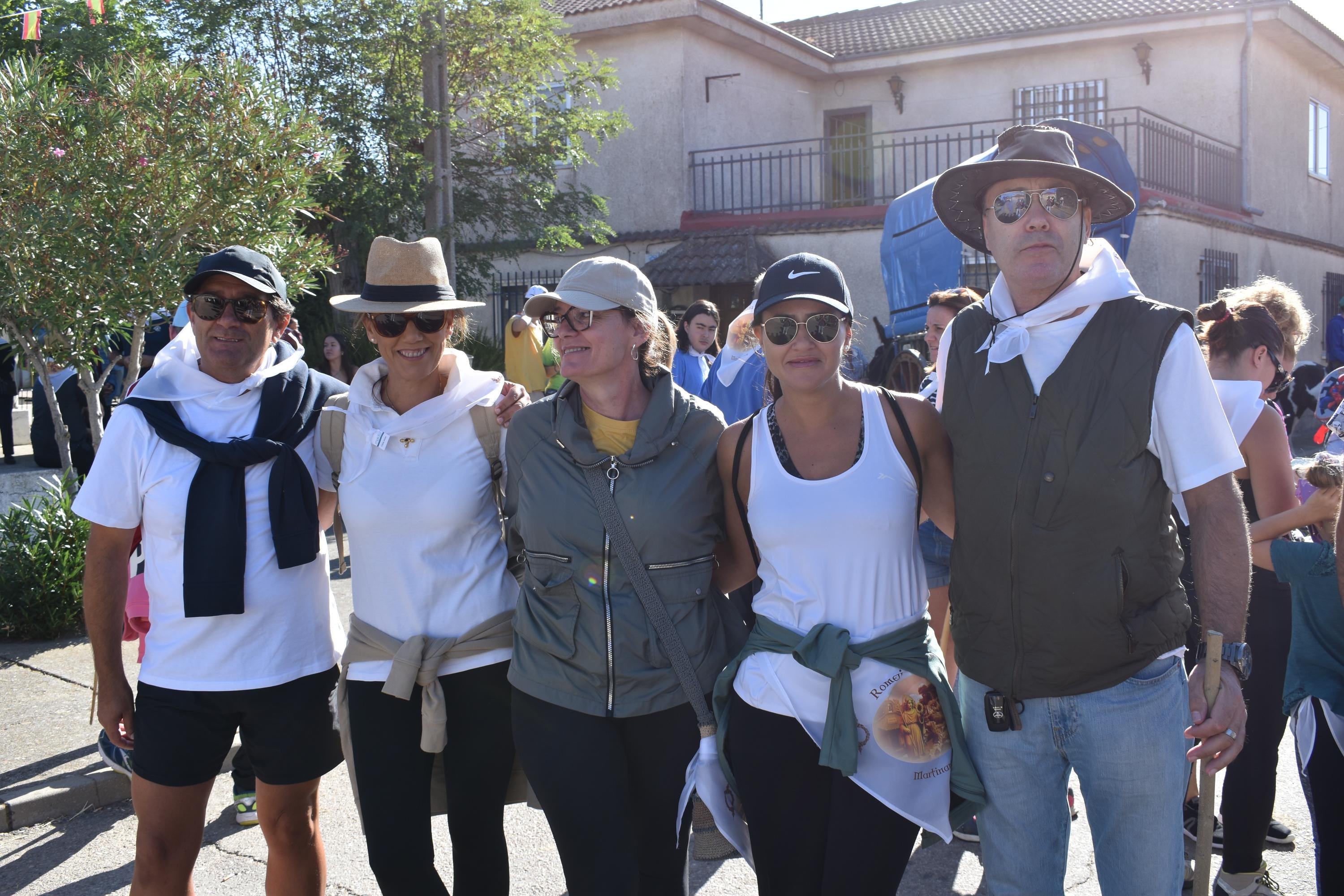 Unión y esperanza con la primera piedra para recuperar la antigua ermita de la Cuesta de San Pelayo