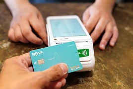 ¿Cree que el nuevo sistema de facturación Verifactu acabará con las irregularidades fiscales en el comercio local?