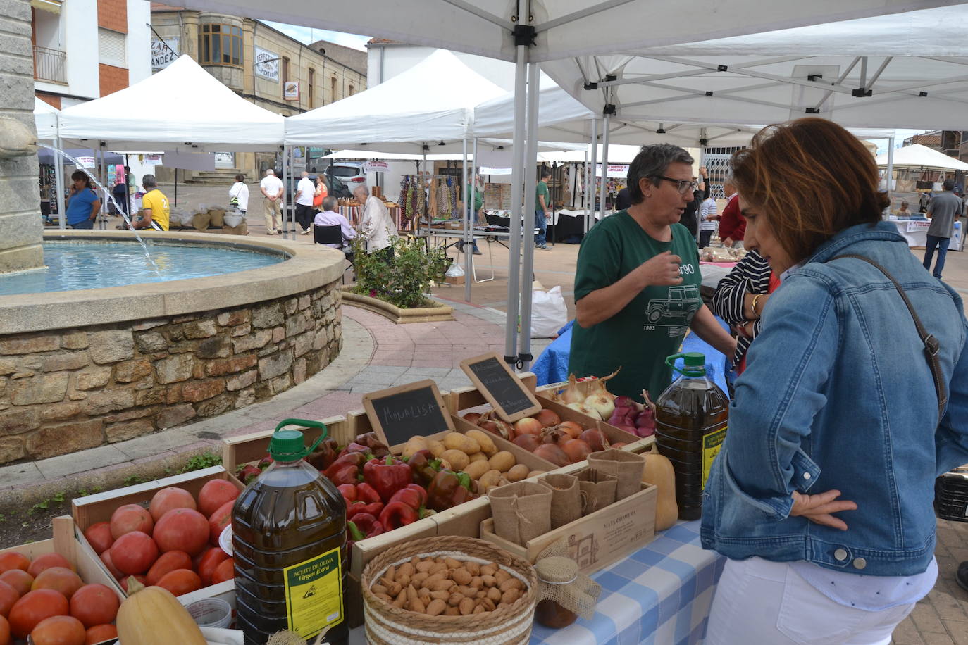La solidaridad de Lumbrales marca la Feria Hortícola