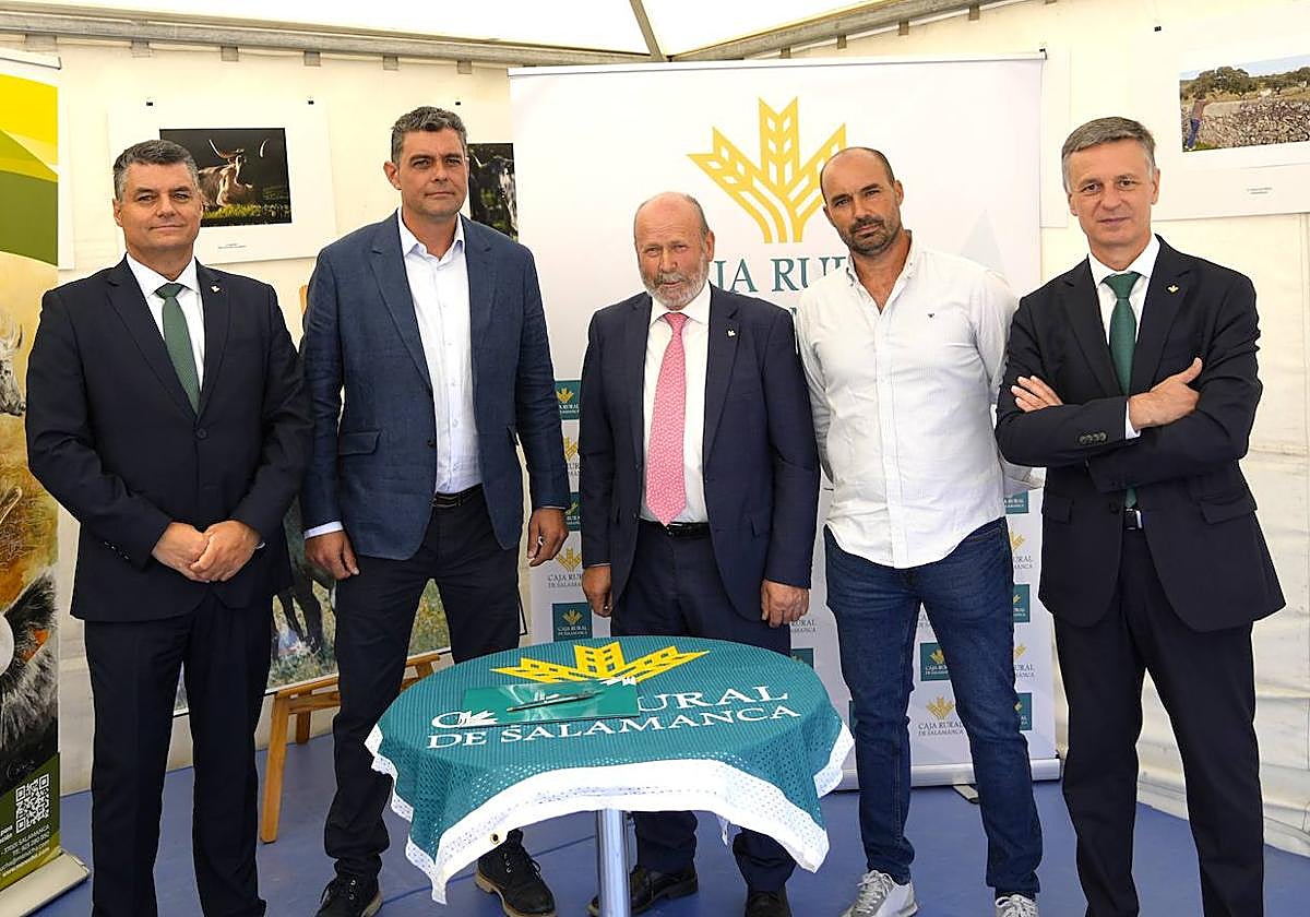 Caja Rural de Salamanca, junto a la tradición y futuro de la raza Morucha