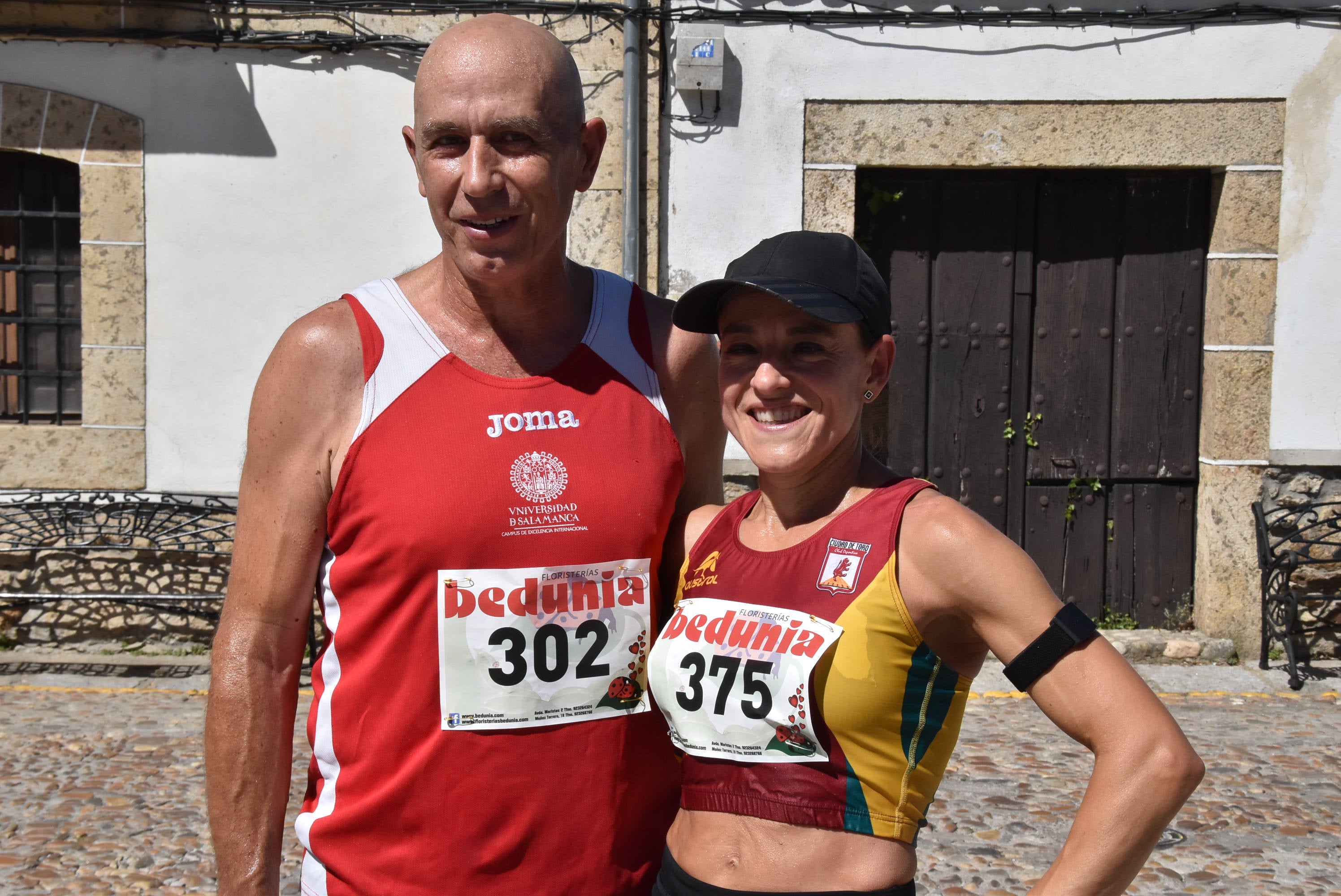 Álvaro García y Verónica Sánchez ganan en la Arrebatacapas de Candelario