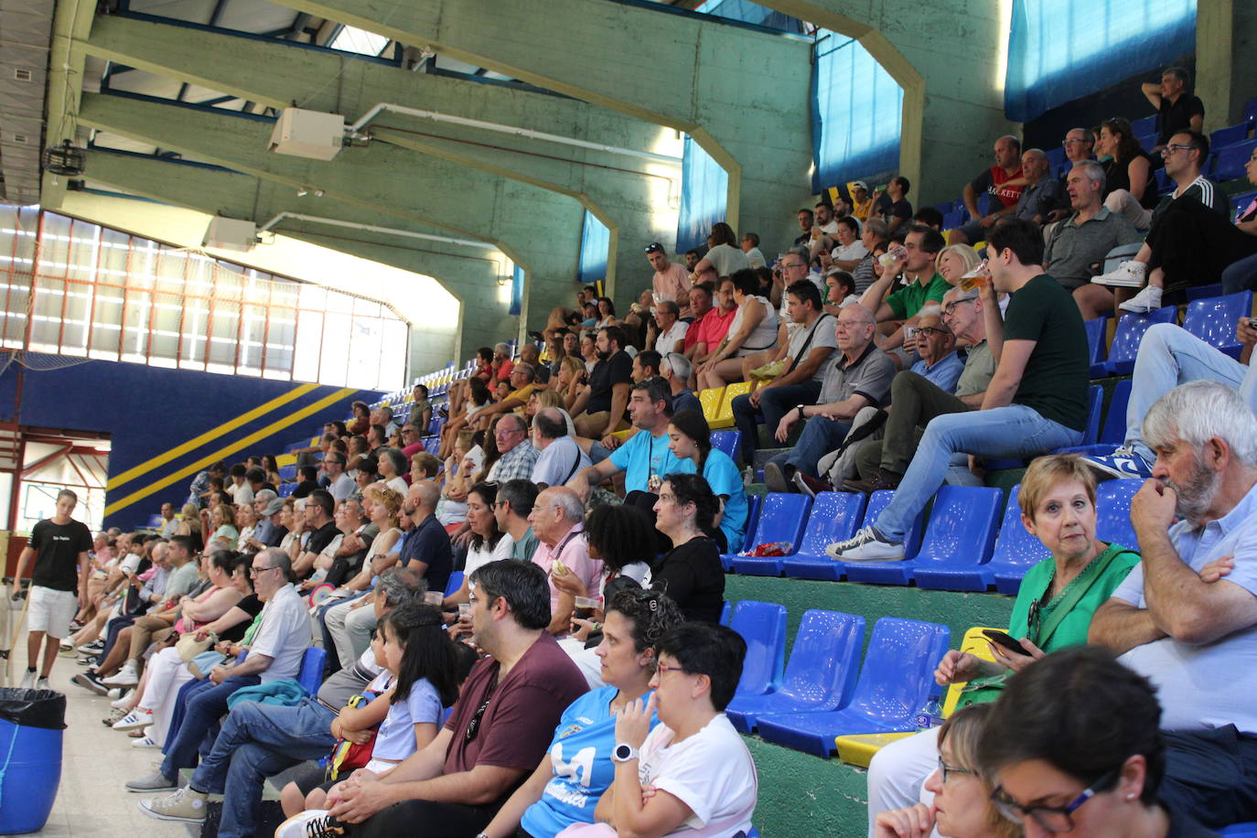 Béjar disfruta con el baloncesto