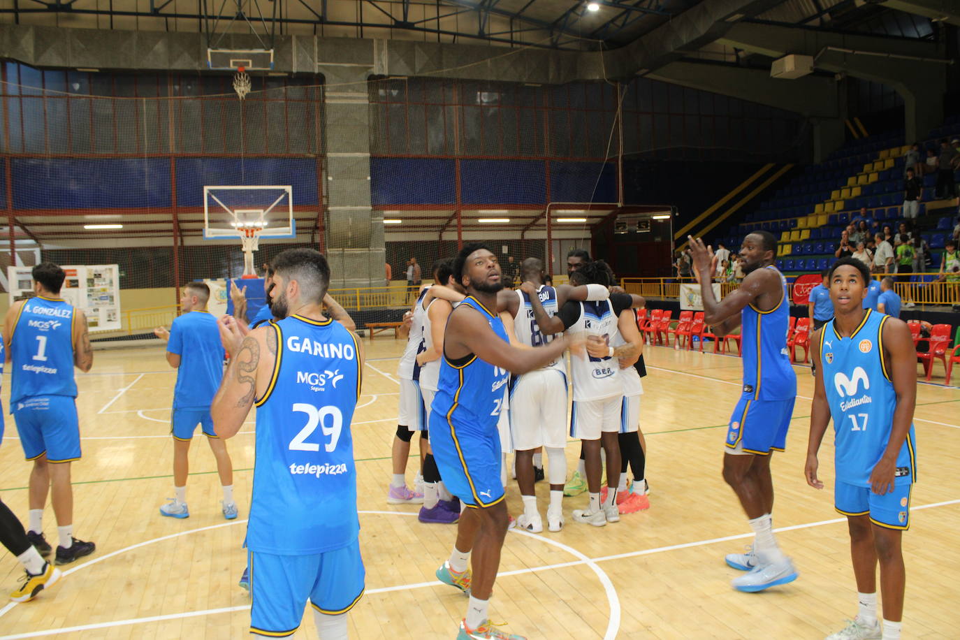 Béjar disfruta con el baloncesto