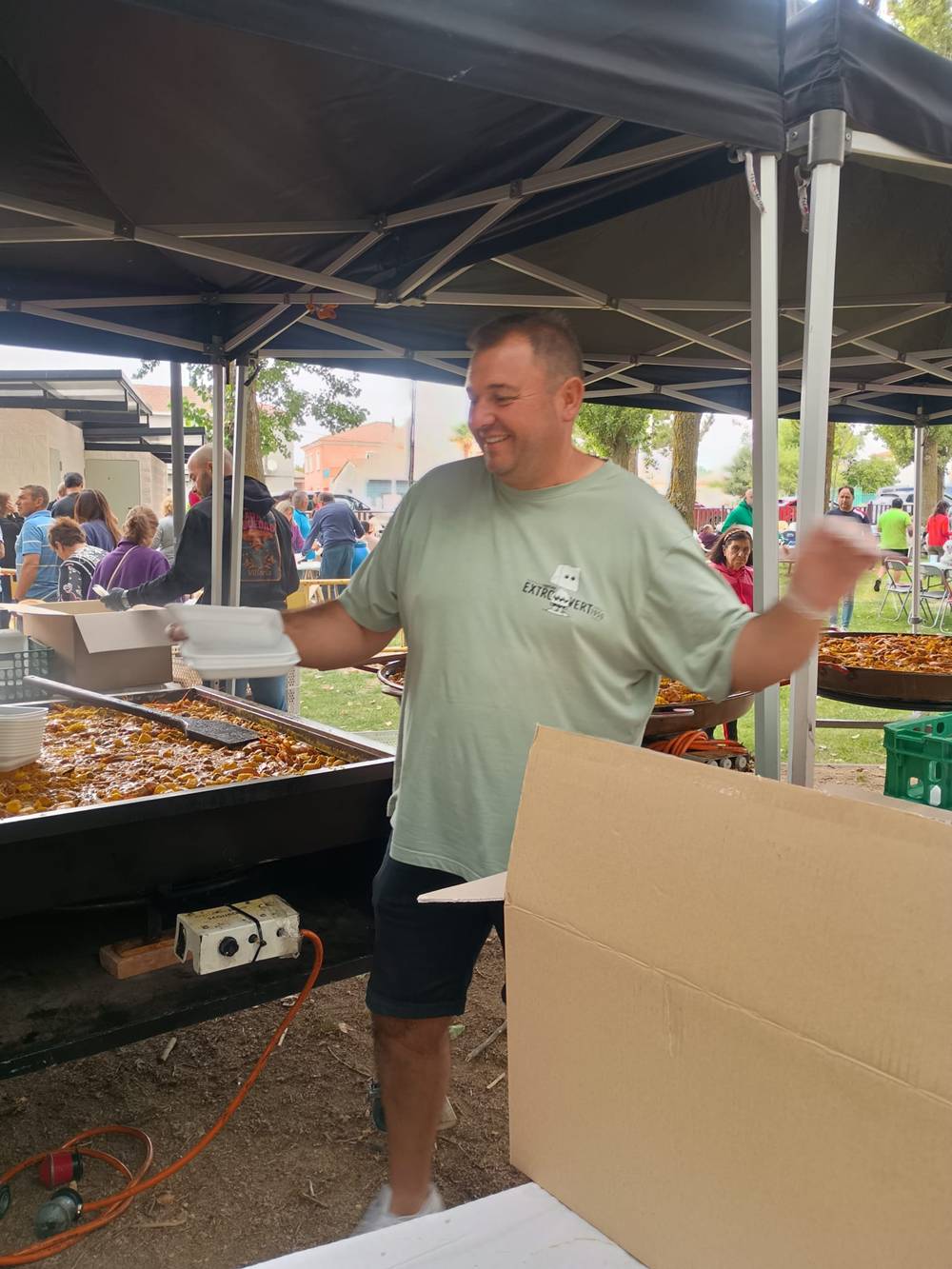 1.800 raciones de paella en Villoria