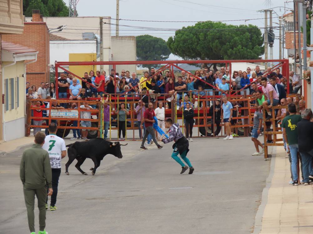 1.800 raciones de paella en Villoria