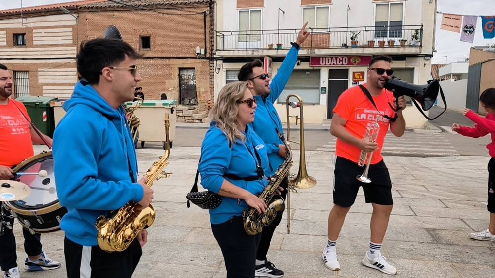 1.800 raciones de paella en Villoria