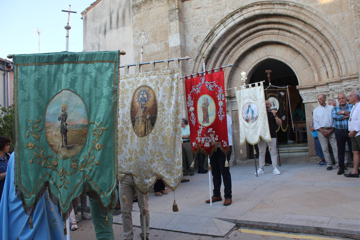 La Virgen de la Peña de Francia eleva las almas de Ciudad Rodrigo