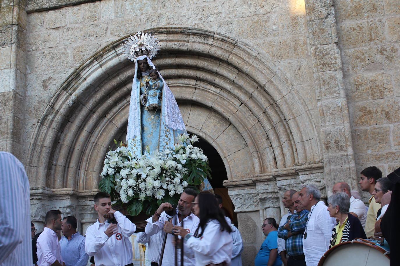 La Virgen de la Peña de Francia eleva las almas de Ciudad Rodrigo