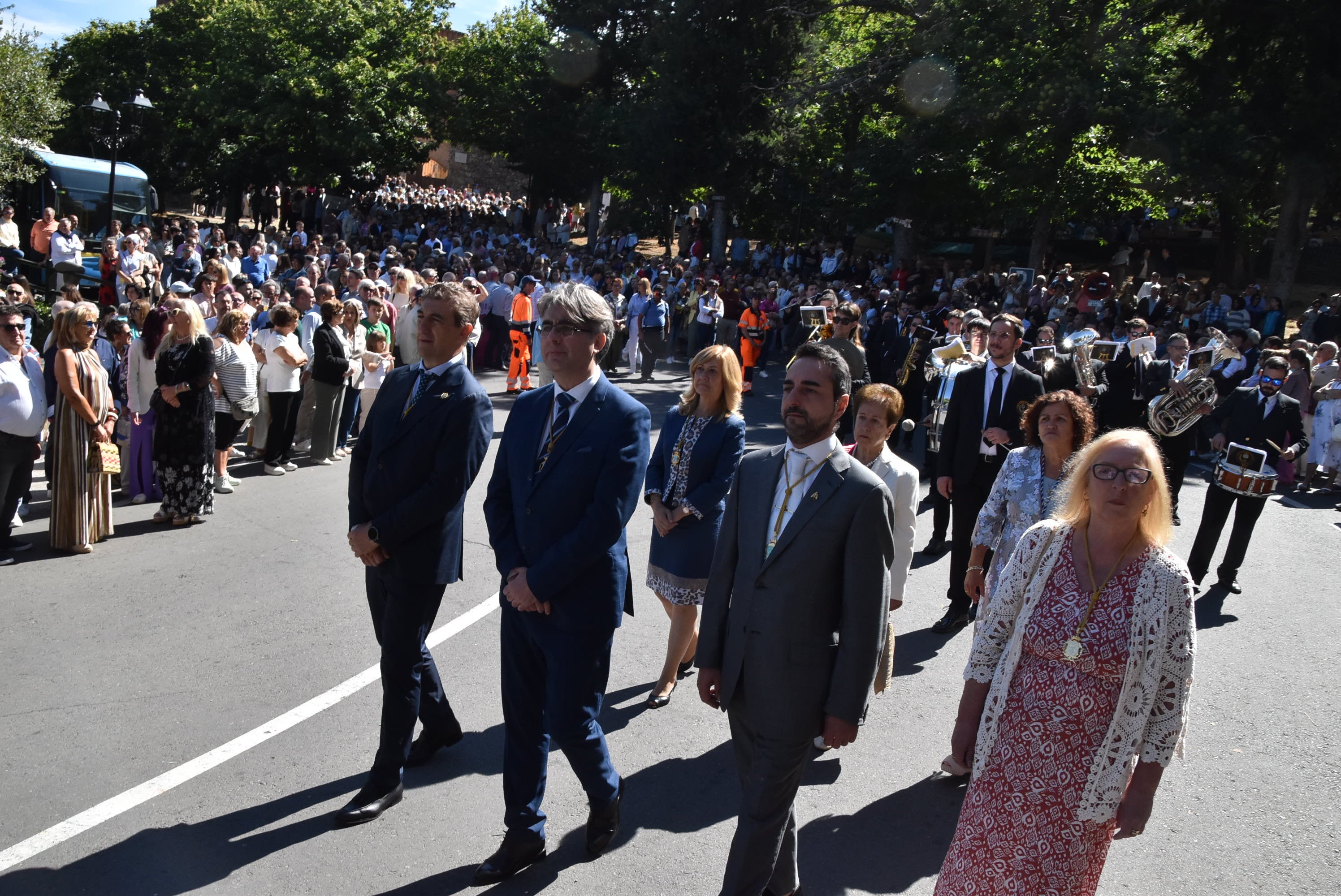 El paraje de El Castañar en Béjar se llena de fieles para acompañar a la Virgen
