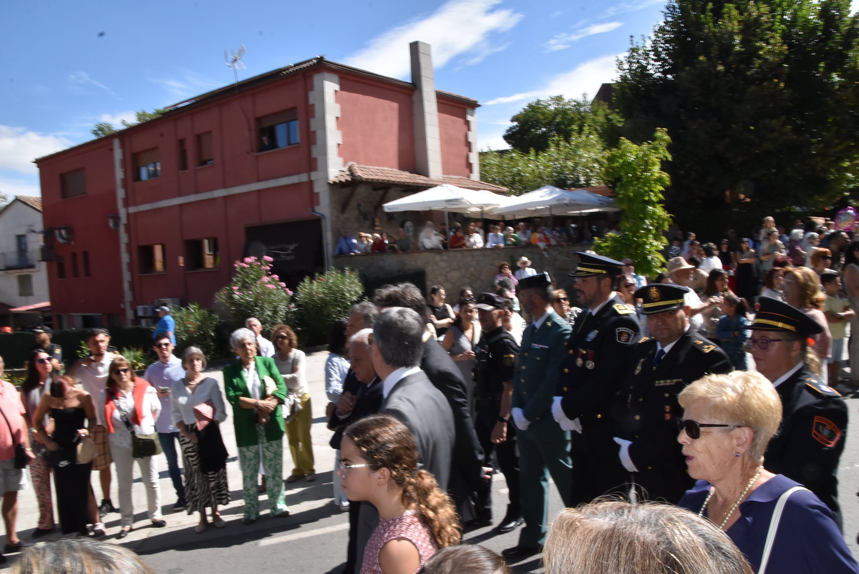 El paraje de El Castañar en Béjar se llena de fieles para acompañar a la Virgen