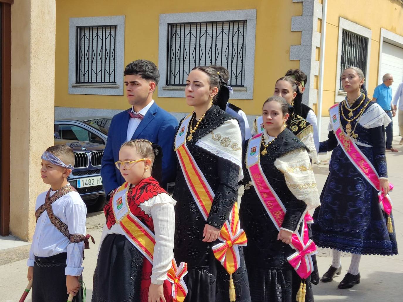 Día de esplendor para honrar a la Virgen en Cespedosa de Tormes