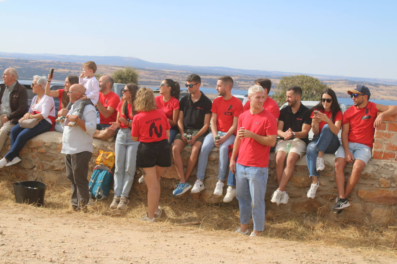 Día de esplendor para honrar a la Virgen en Cespedosa de Tormes
