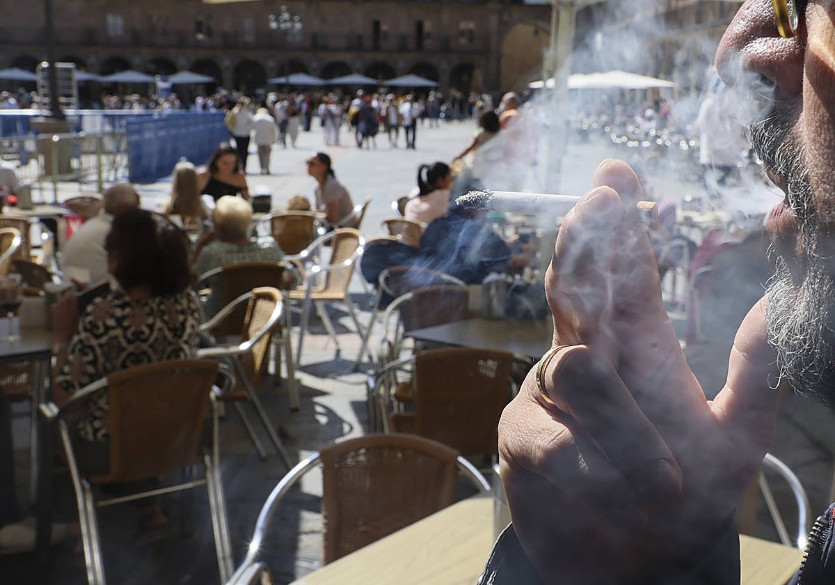 Oposición de la hostelería a las medidas de la Ley Antitabaco: «Son radicales y desproporcionadas, atentan contra nosotros» | La Gaceta de Salamanca