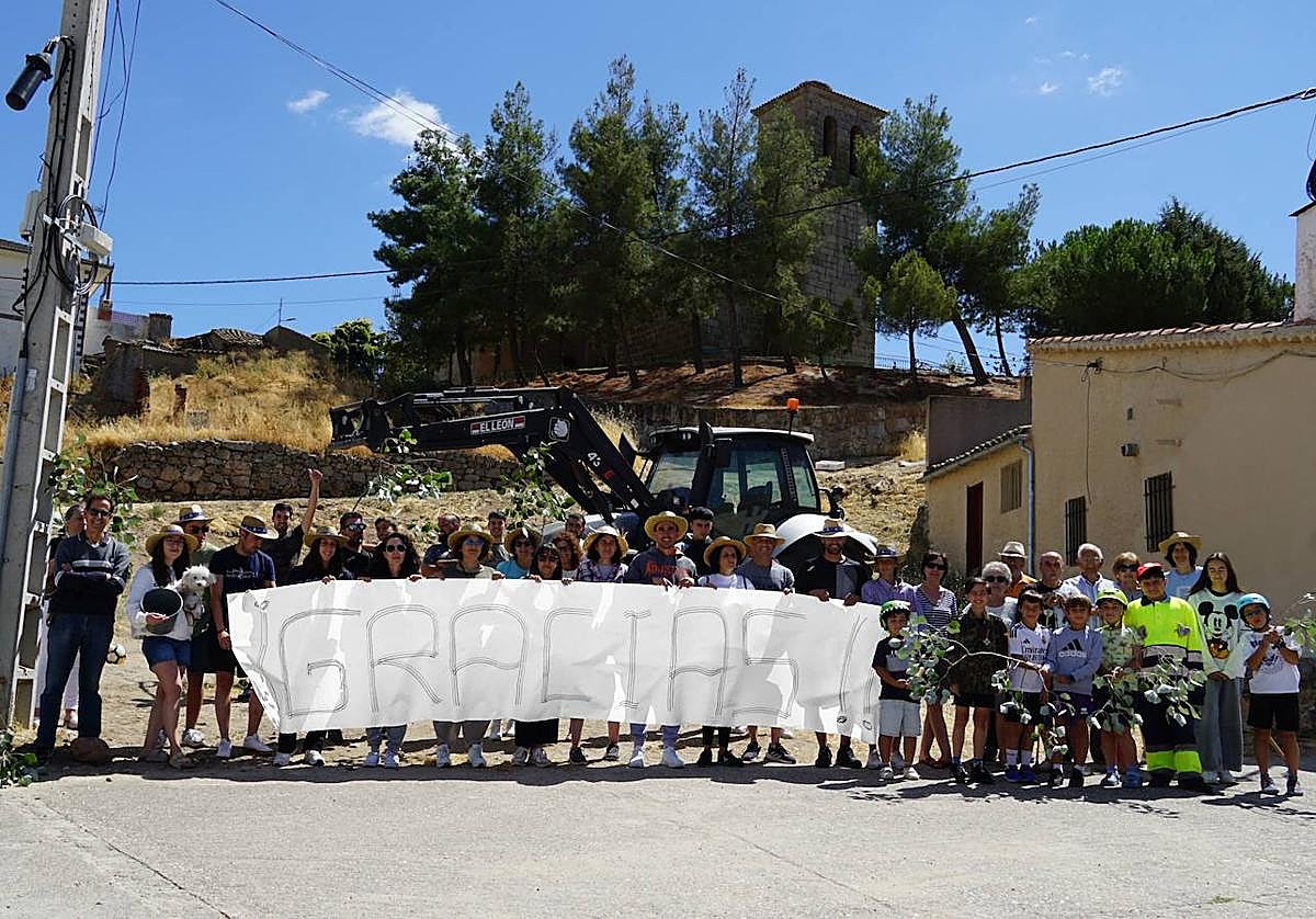 Concurso 'Así somos en mi pueblo': Malpartida agradece el esfuerzo de todos los héroes que frenaron su incendio