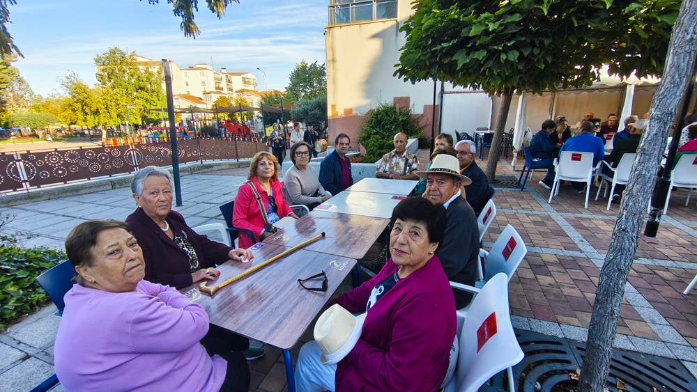 Convivencia de mayores con acento charro en Peñaranda