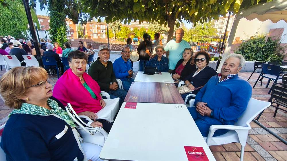 Convivencia de mayores con acento charro en Peñaranda