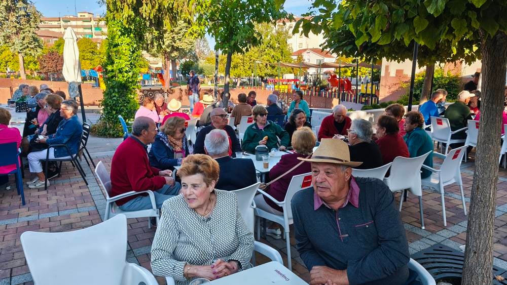 Convivencia de mayores con acento charro en Peñaranda