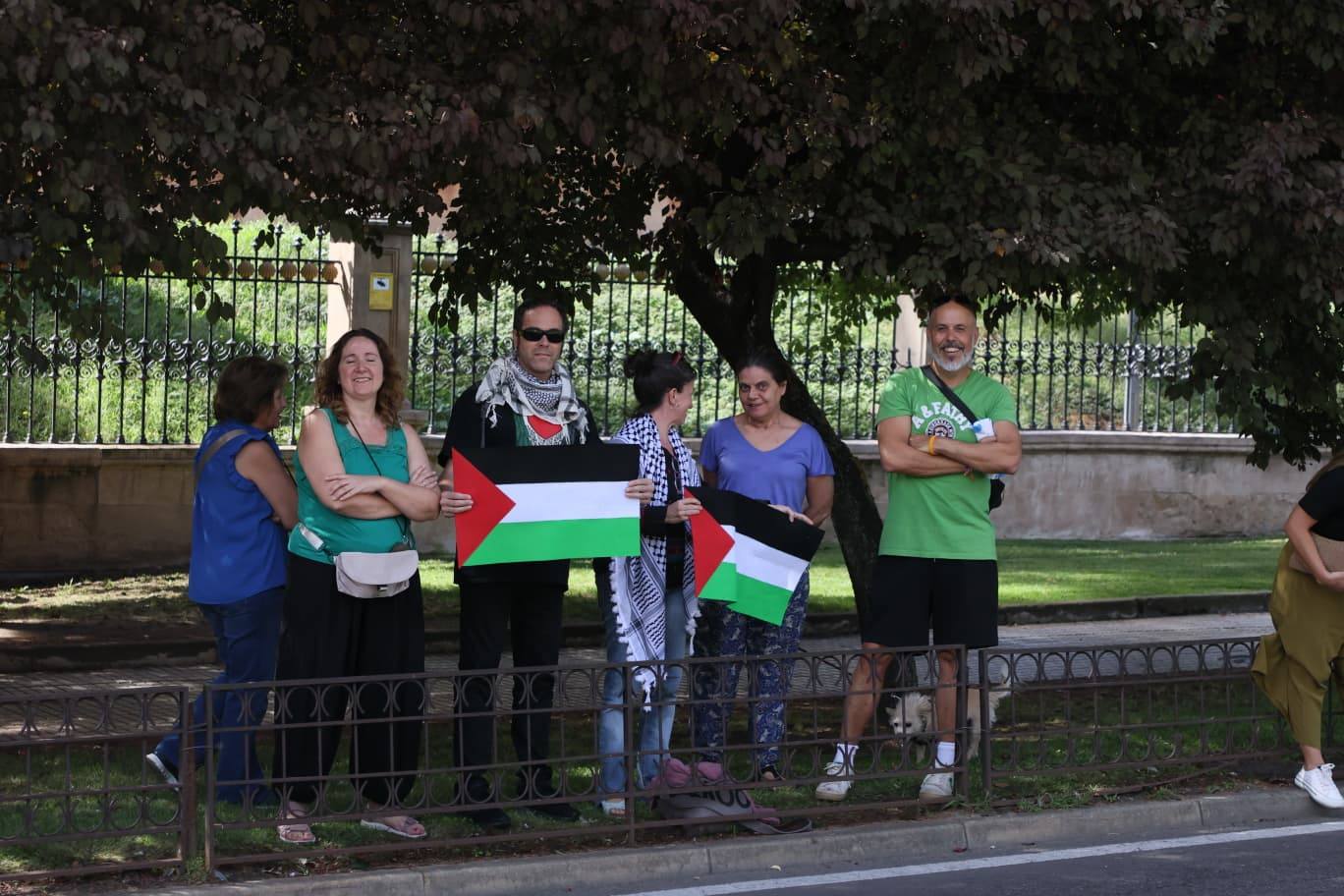 Mucha seguridad, protestas, y afición por el ciclismo: todas las imágenes de La Vuelta en Salamanca