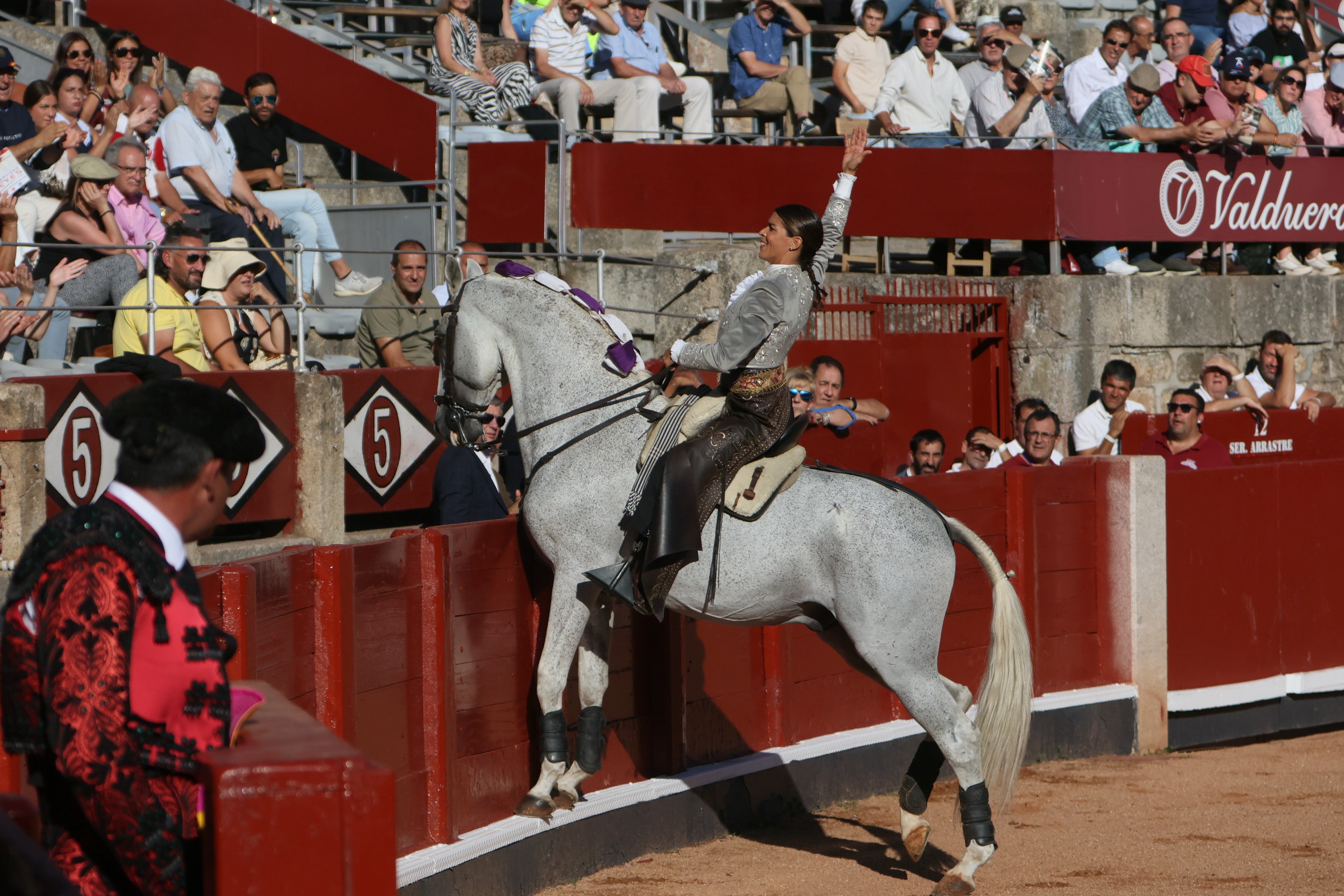 Las mejores imágenes de la novillada que abrió la Feria