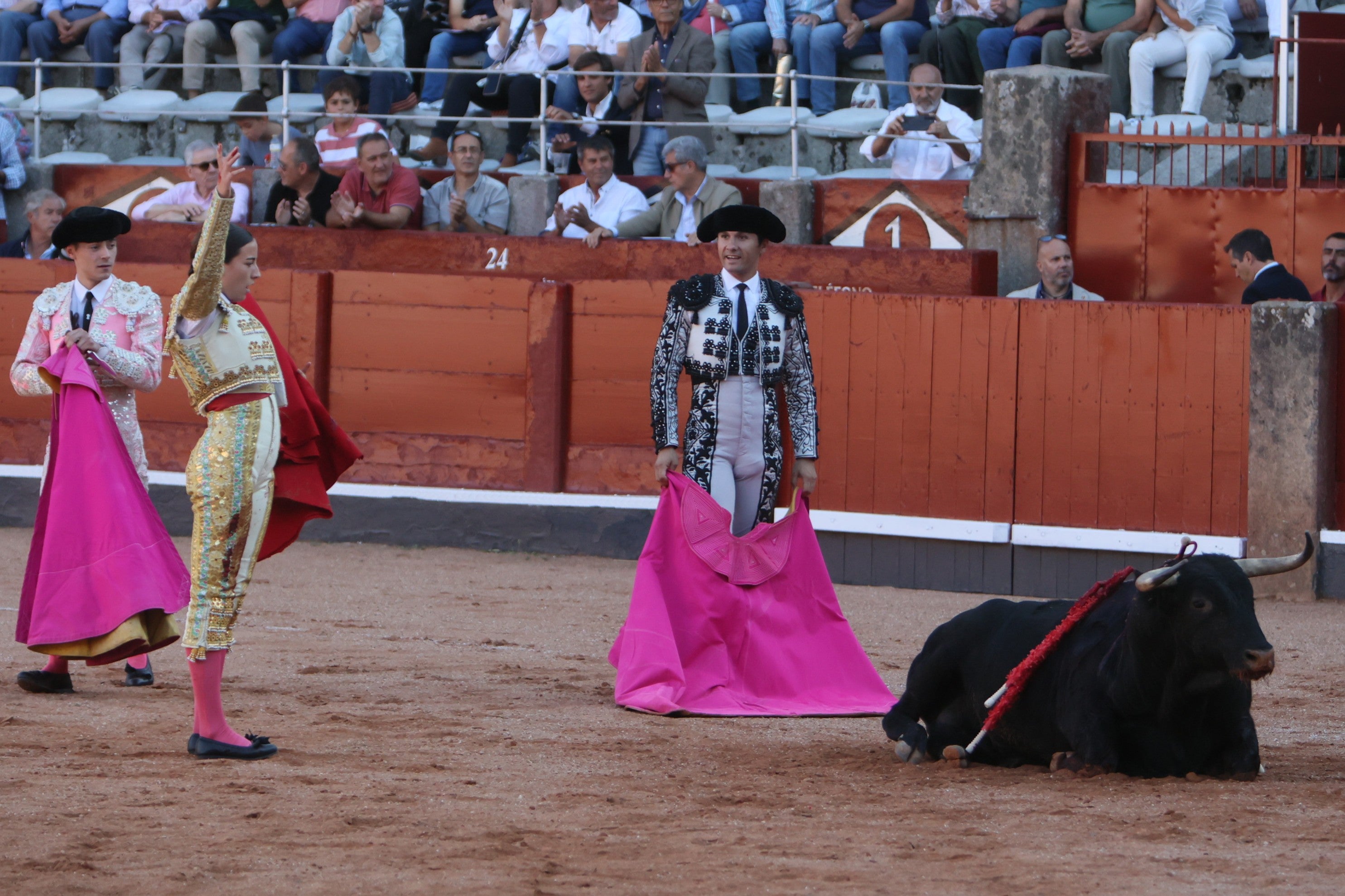 Las mejores imágenes de la novillada que abrió la Feria