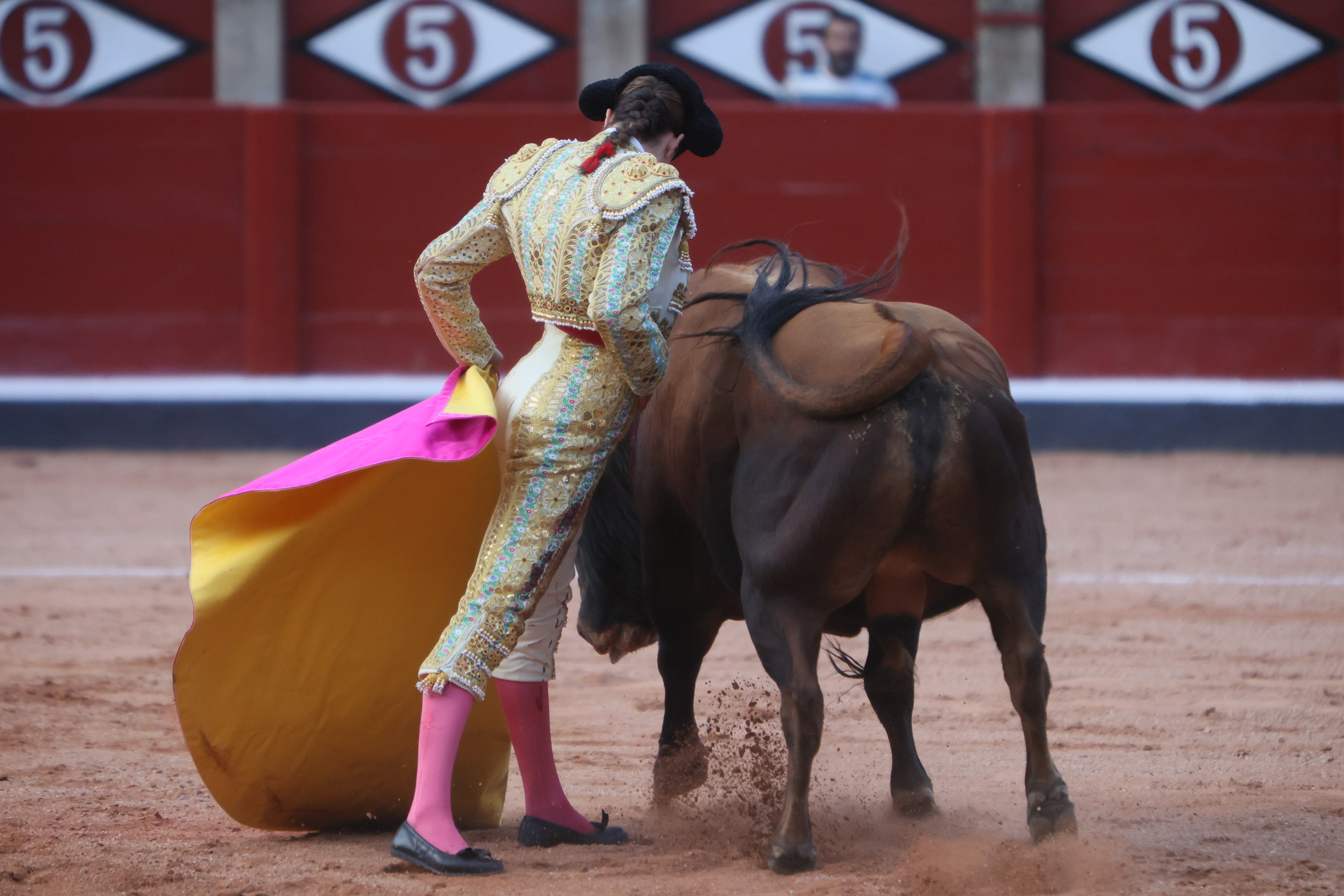 Las mejores imágenes de la novillada que abrió la Feria