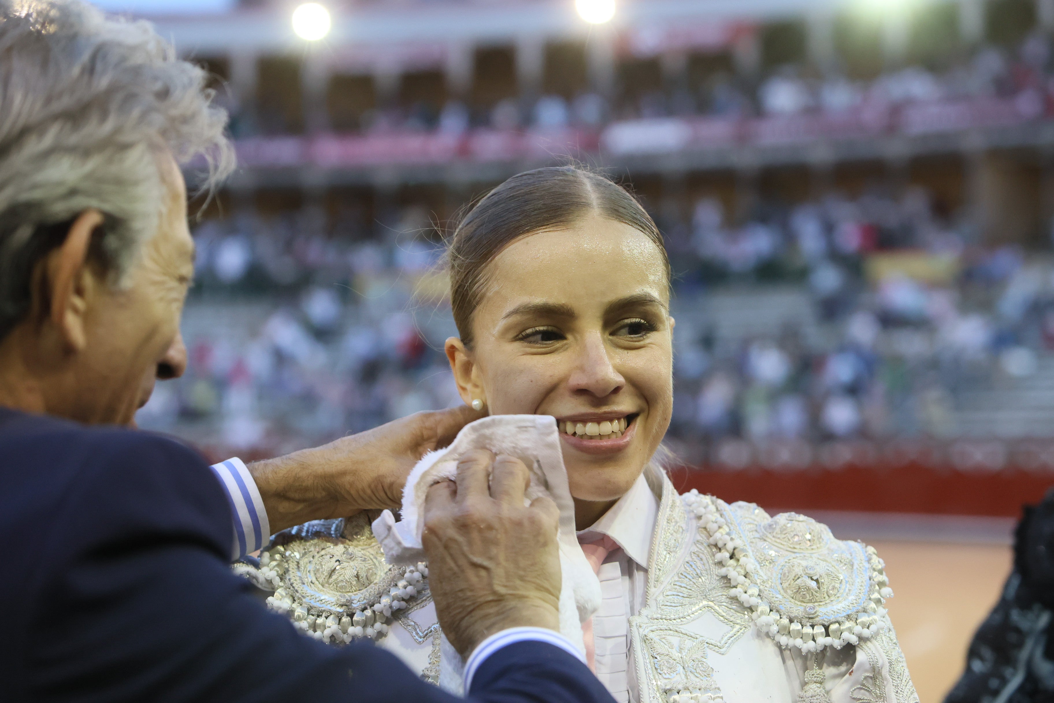 Las mejores imágenes de la novillada que abrió la Feria