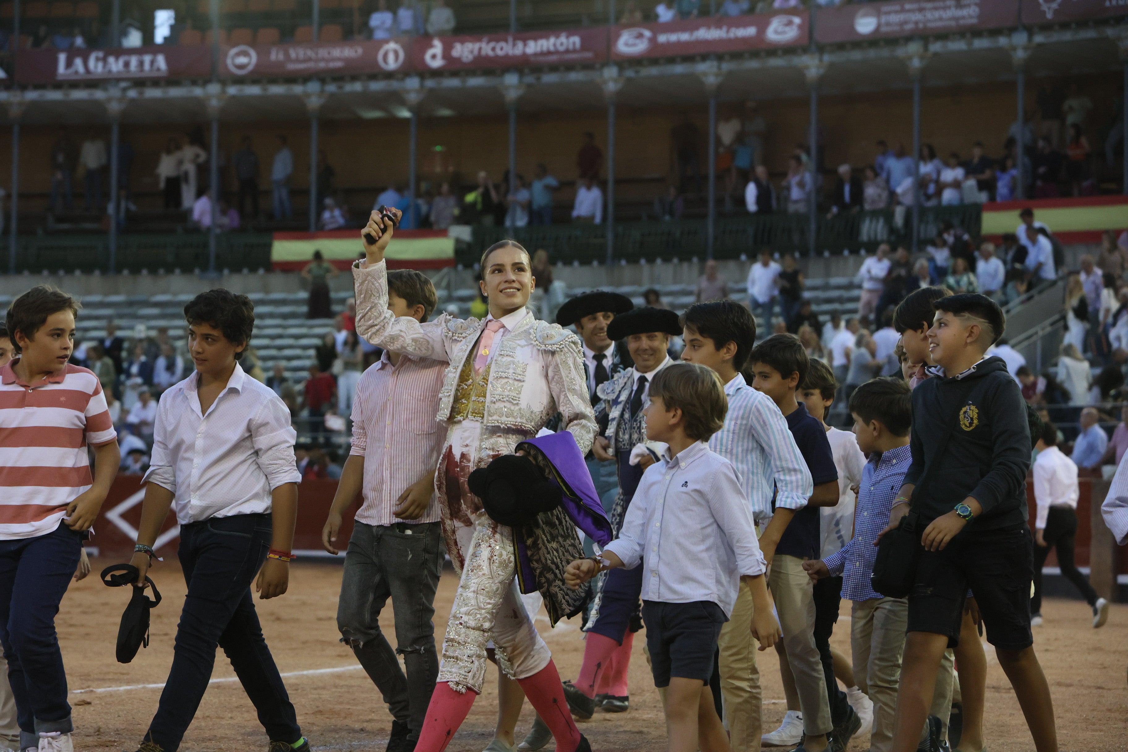Las mejores imágenes de la novillada que abrió la Feria