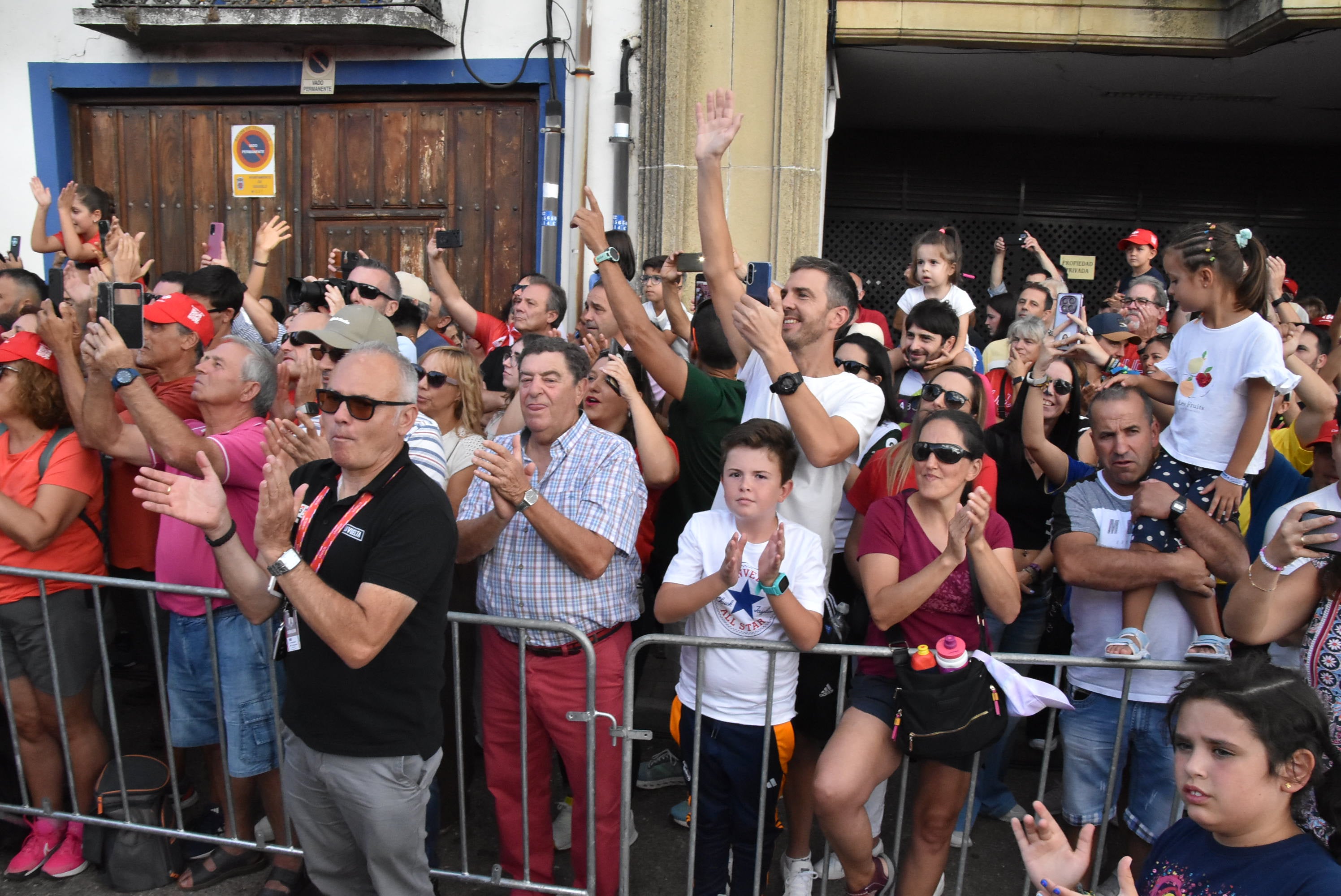 Guijuelo vive una gran jornada de ciclismo con gran ambiente en sus calles