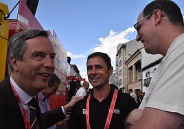Enrique Sánchez - Guijo, Rubi y Luis Hernández, esta tarde en la Vuelta Ciclista en Guijuelo.