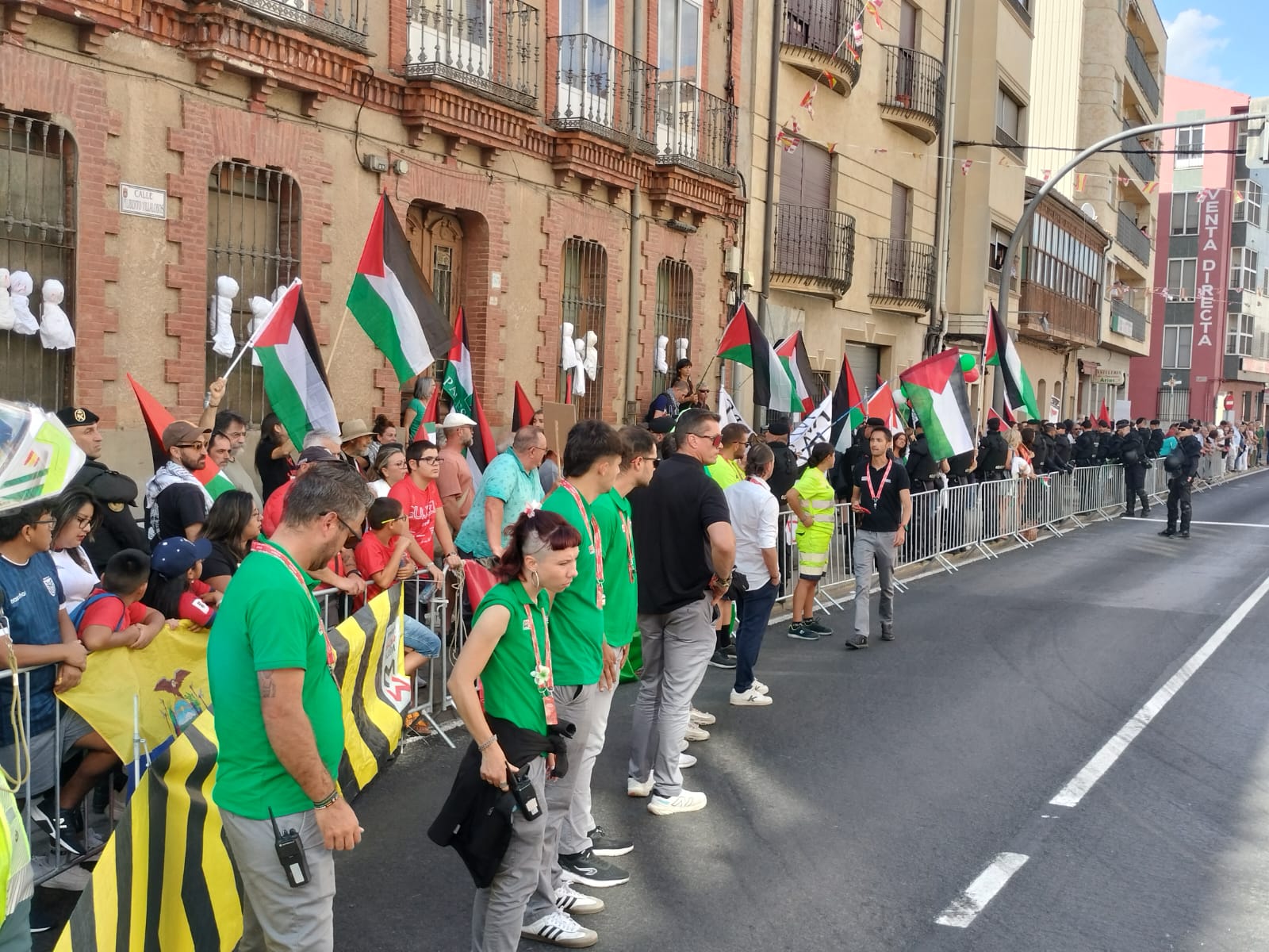 Guijuelo vive una gran jornada de ciclismo con gran ambiente en sus calles