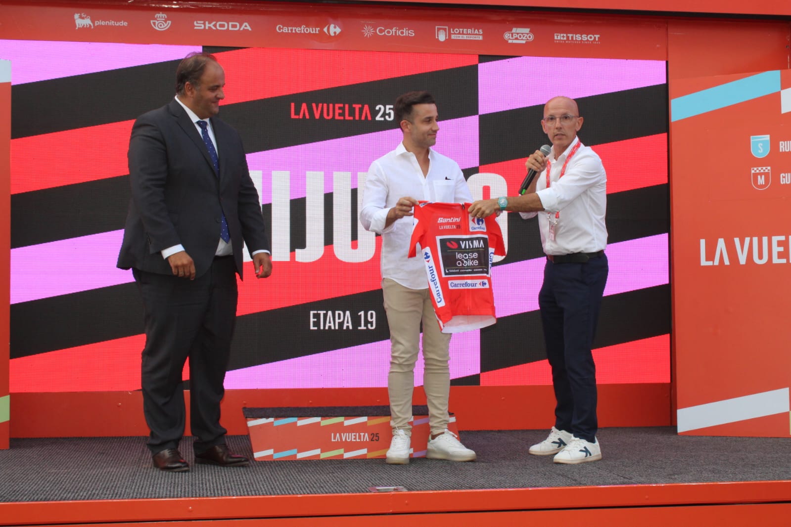 Guijuelo vive una gran jornada de ciclismo con gran ambiente en sus calles