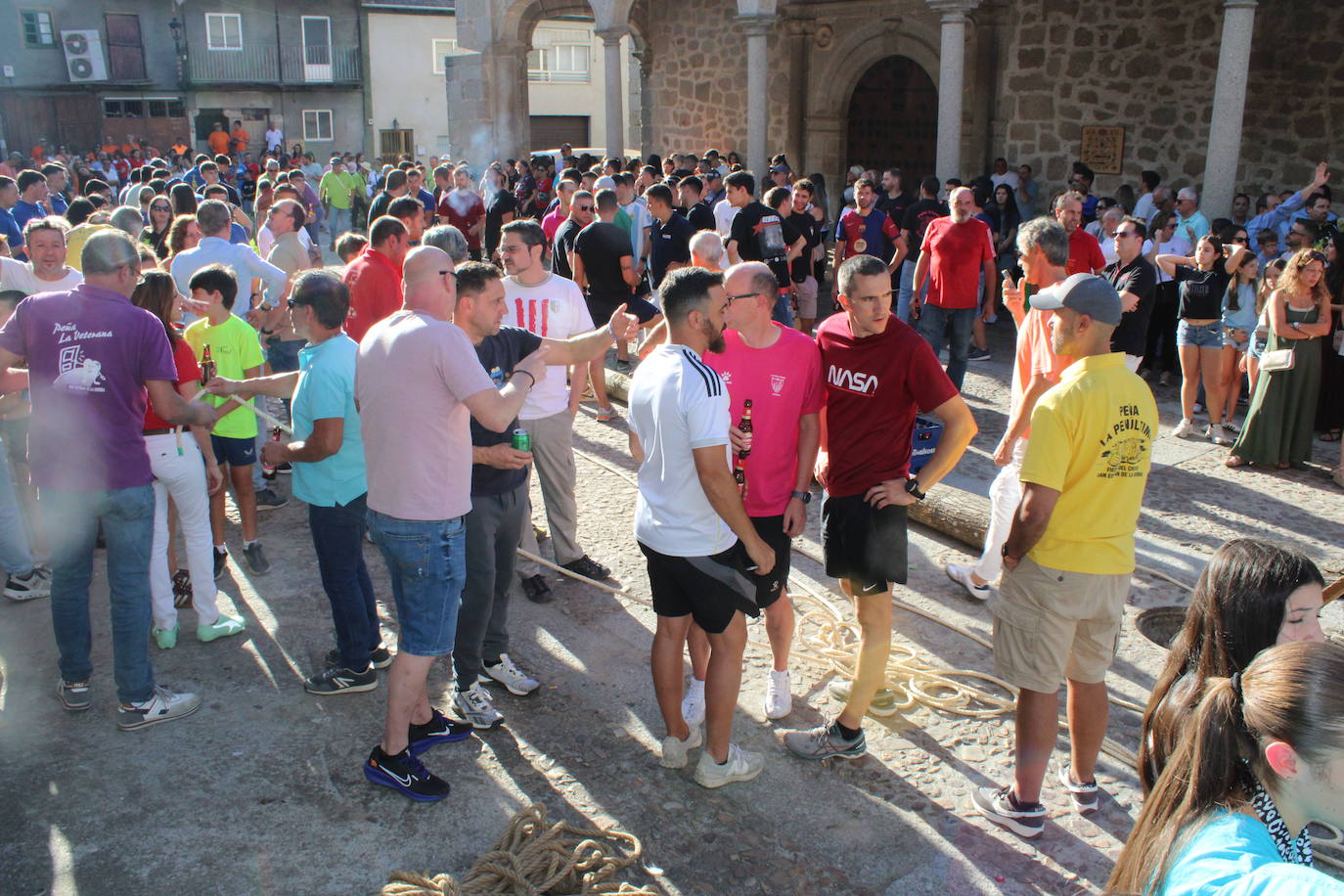 San Esteban de la Sierra celebra una intensa jornada de vísperas en honor al Cristo