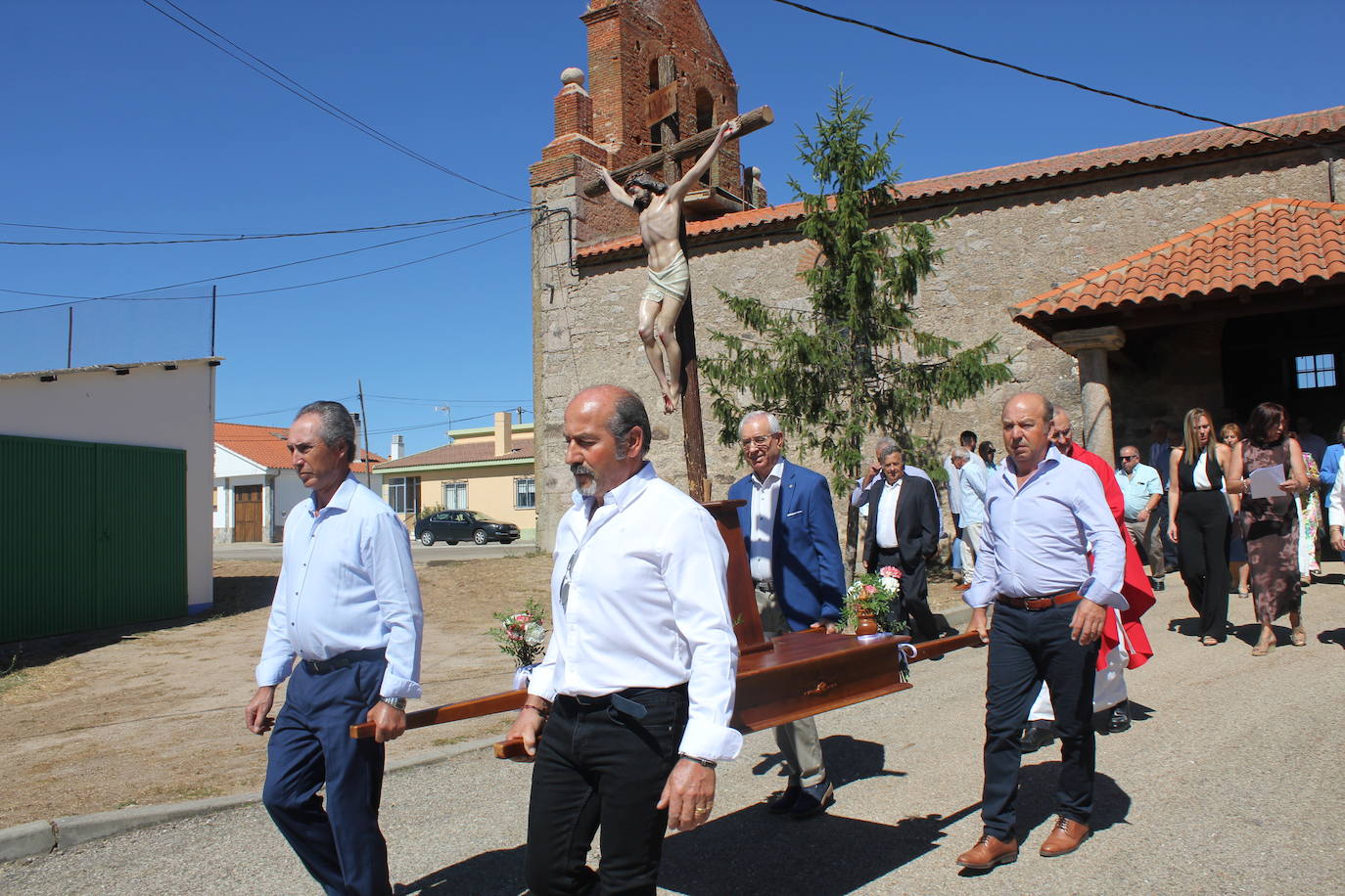 Pelarrodríguez le canta al Santo Cristo en una mañana jubilosa