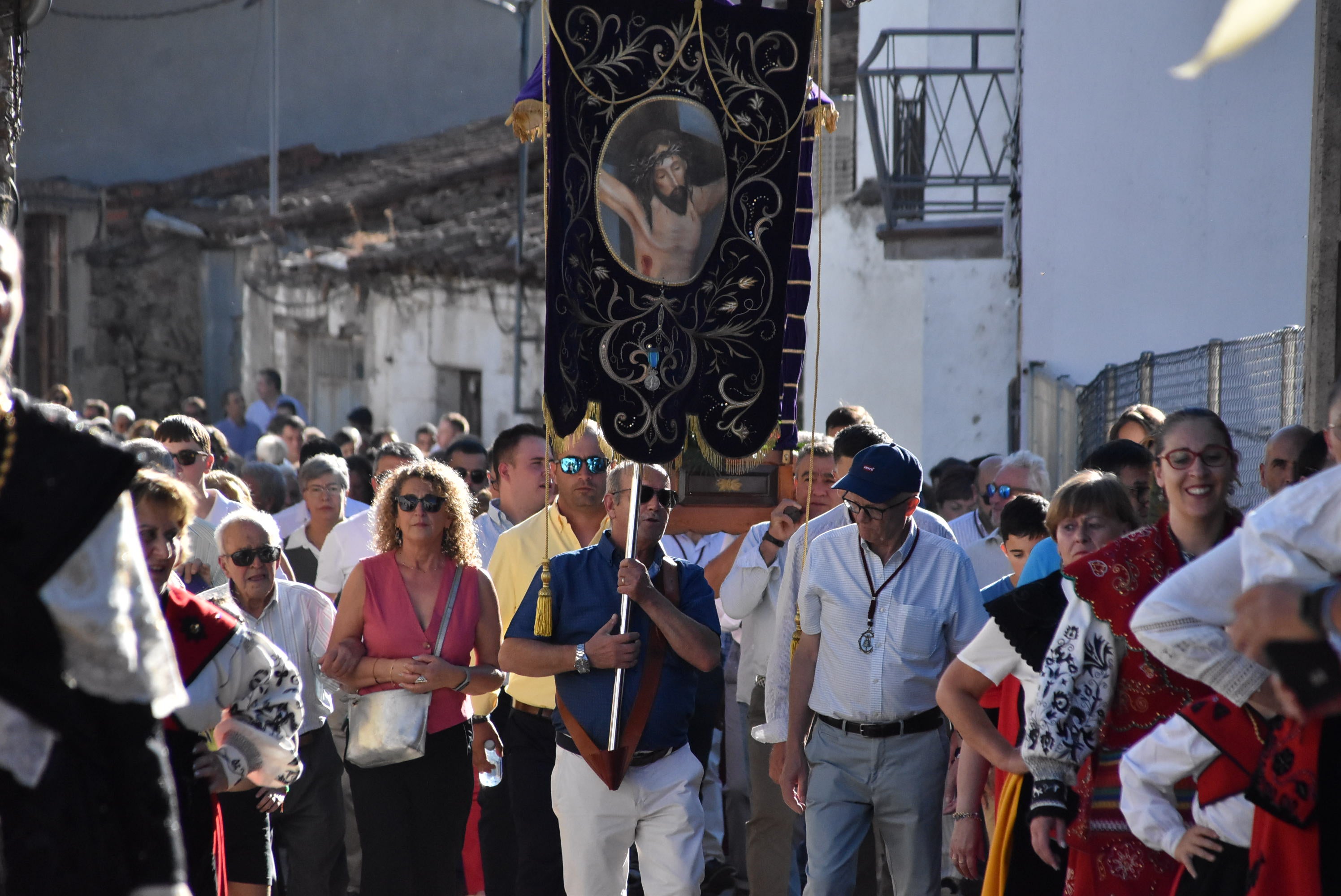 El Cristo de Valvanera vuelve a su ermita con sus fieles en Sorihuela