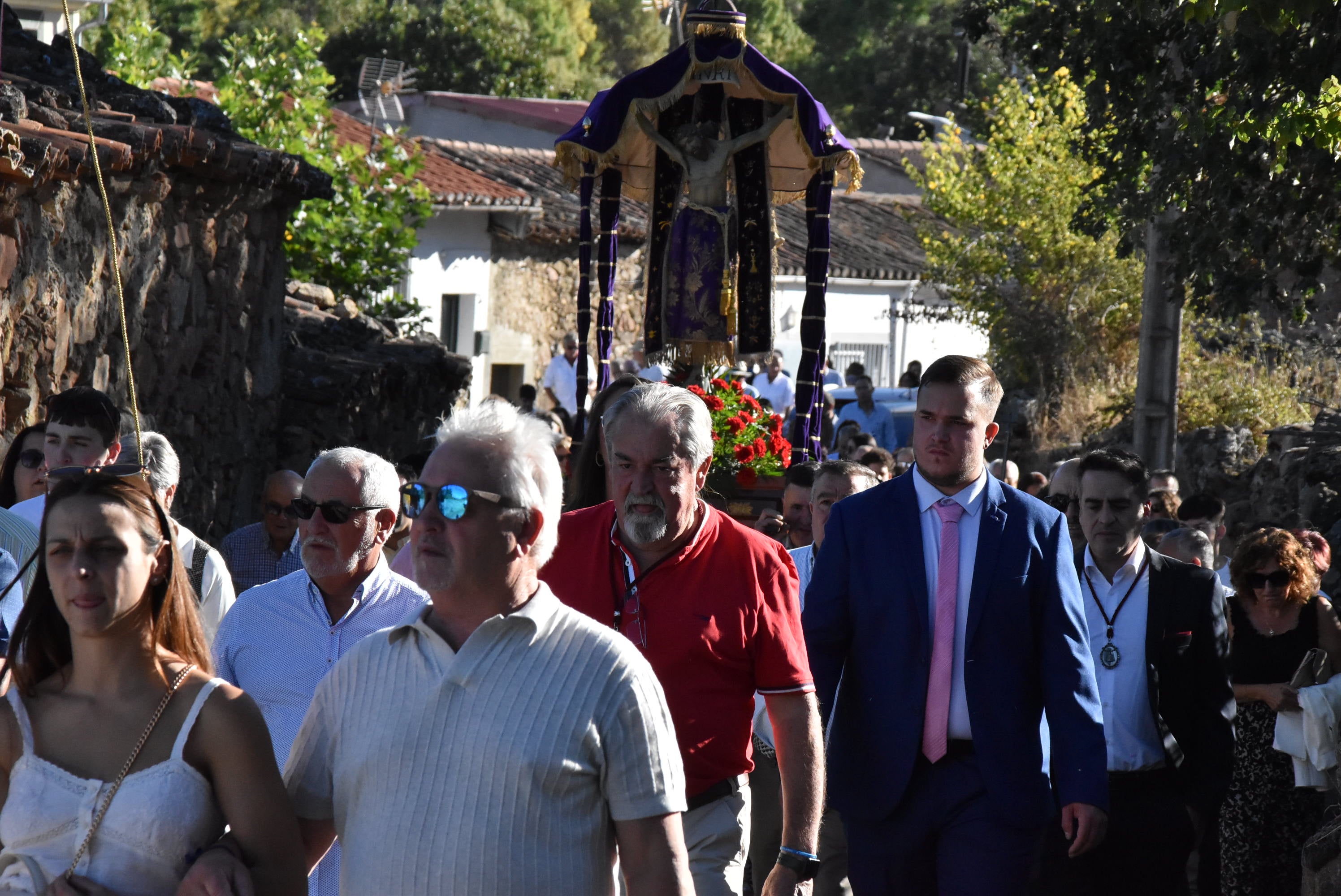El Cristo de Valvanera vuelve a su ermita con sus fieles en Sorihuela
