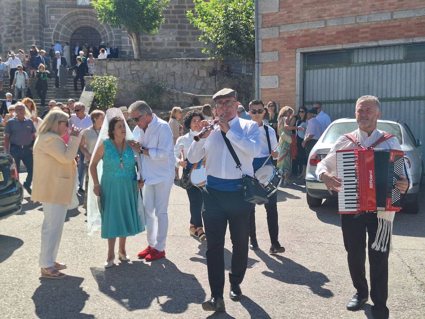 El Cristo de Valvanera vuelve a su ermita con sus fieles en Sorihuela