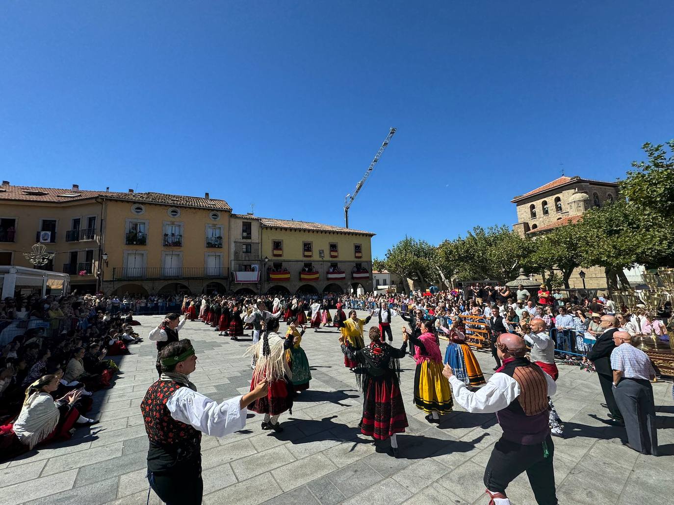 La Virgen de la Vega luce con esplendor en Piedrahita