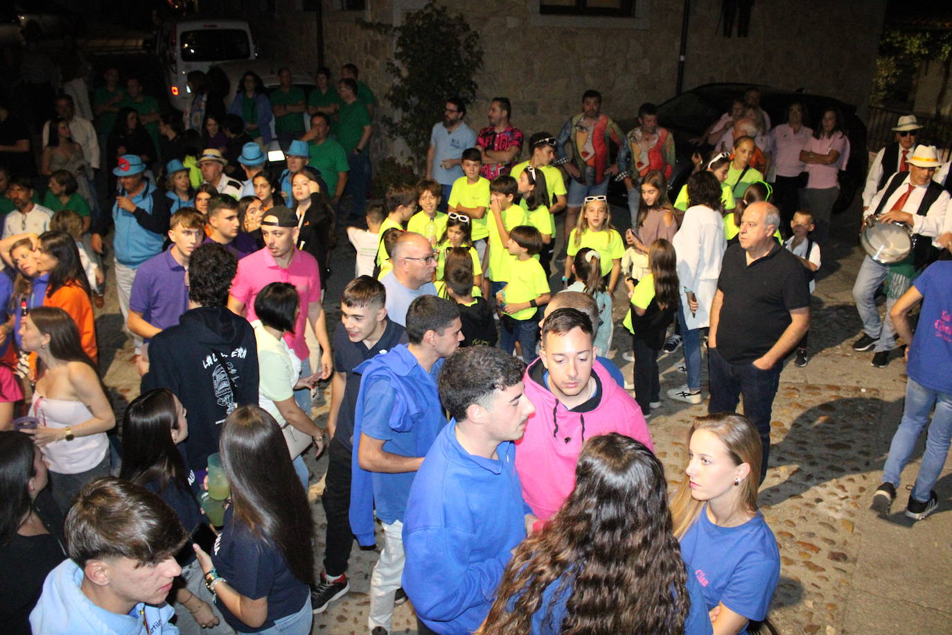 San Esteban de la Sierra celebra una intensa jornada de vísperas en honor al Cristo