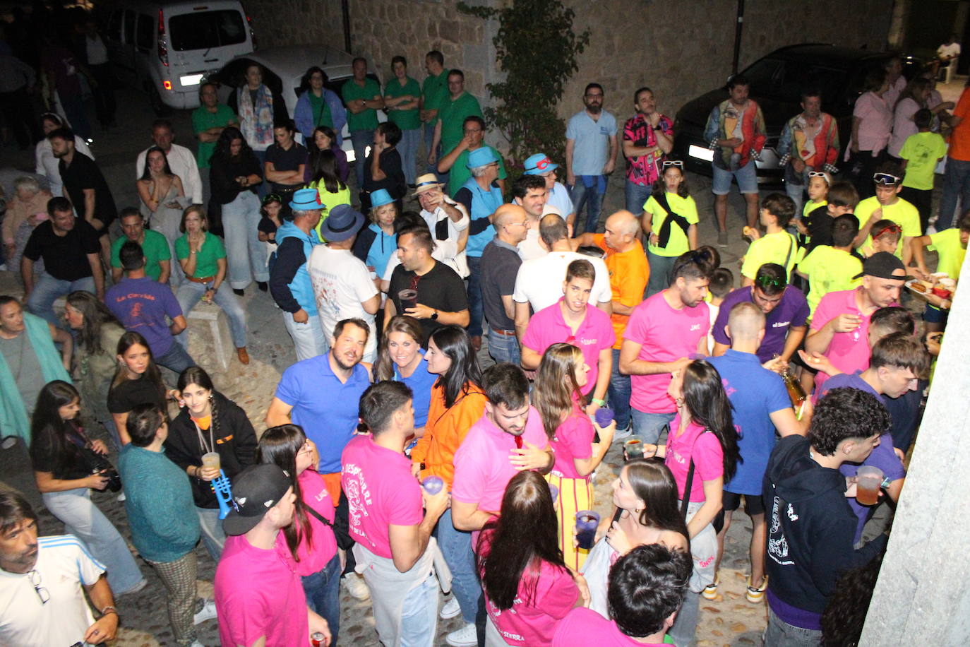 San Esteban de la Sierra celebra una intensa jornada de vísperas en honor al Cristo