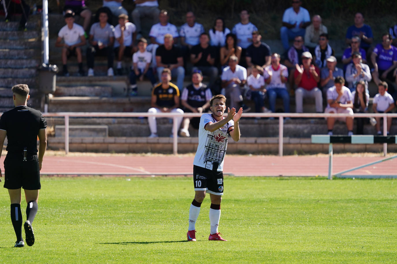 Las mejores imágenes del triunfo del Salamanca UDS en Las Pistas