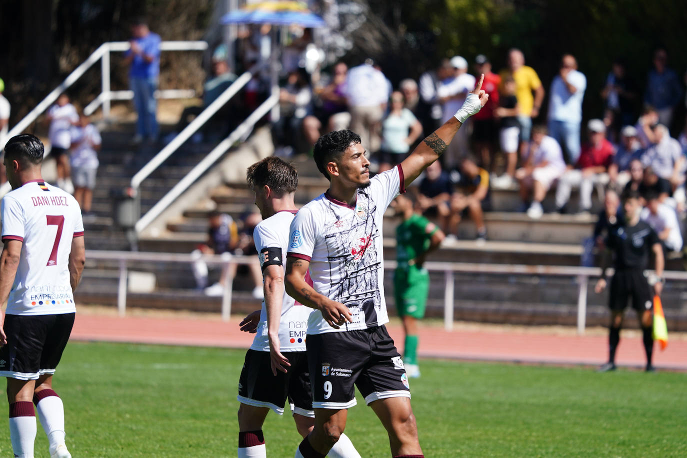 Las mejores imágenes del triunfo del Salamanca UDS en Las Pistas