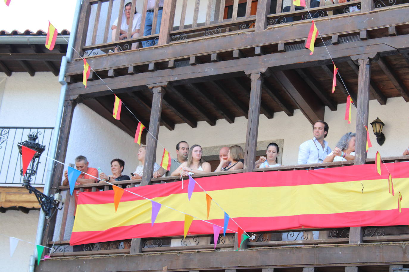 San Esteban de la Sierra disfruta con el toro