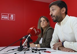 Fran Díaz, Secretario de Políticas Municipales y Noelia Merino alcaldesa.