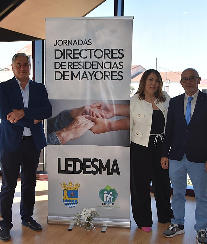Imagen secundaria 2 - Más de cien personas participan en las jornadas para directores de residencias en Ledesma