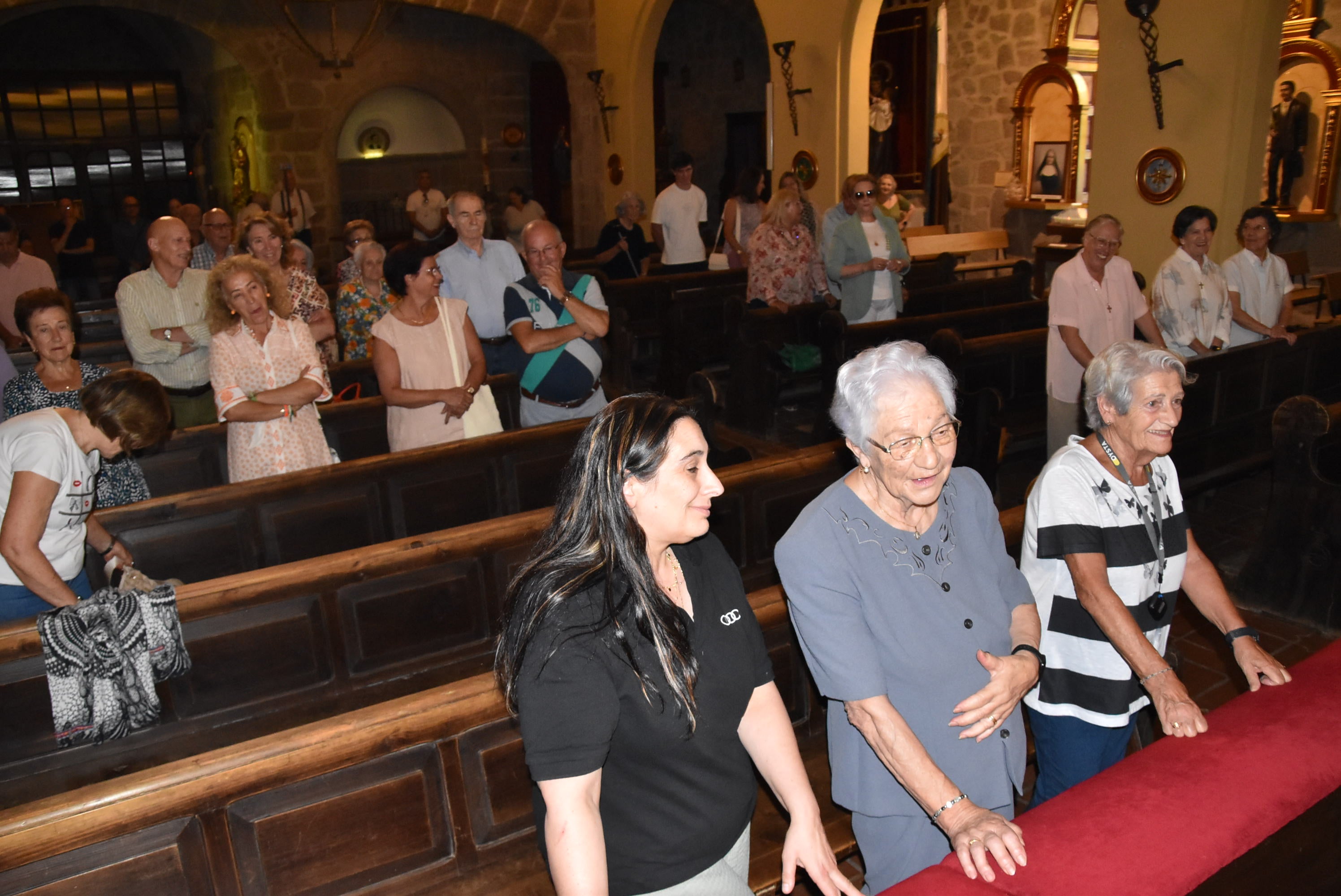 La Seráfica Hermandad de Béjar se despide de su párroco